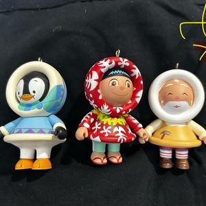 Hallmark Keepsake 2011 Frosty Friends Mystery Ornaments Penguin,Santa, Aloha